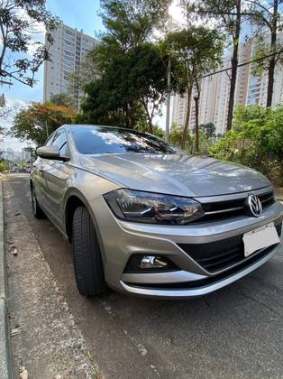 VOLKSWAGEN POLO 1.0 200 TSI COMFORTLINE AUTOMÁTICO